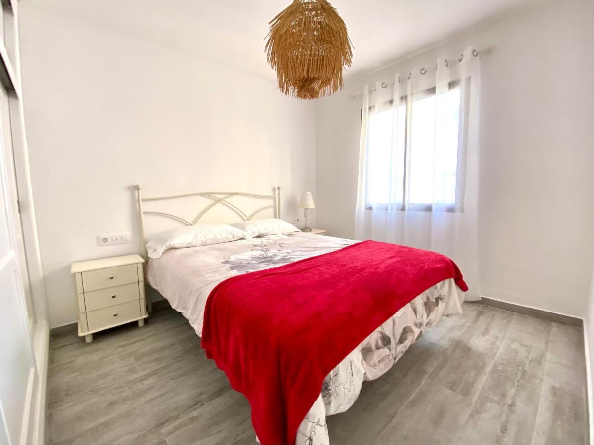 Modern Apartment With Sea Views In คอร์ราเลโฮ ภายนอก รูปภาพ