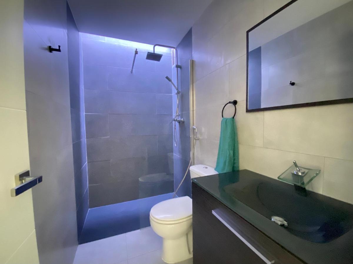Modern Apartment With Sea Views In คอร์ราเลโฮ ภายนอก รูปภาพ